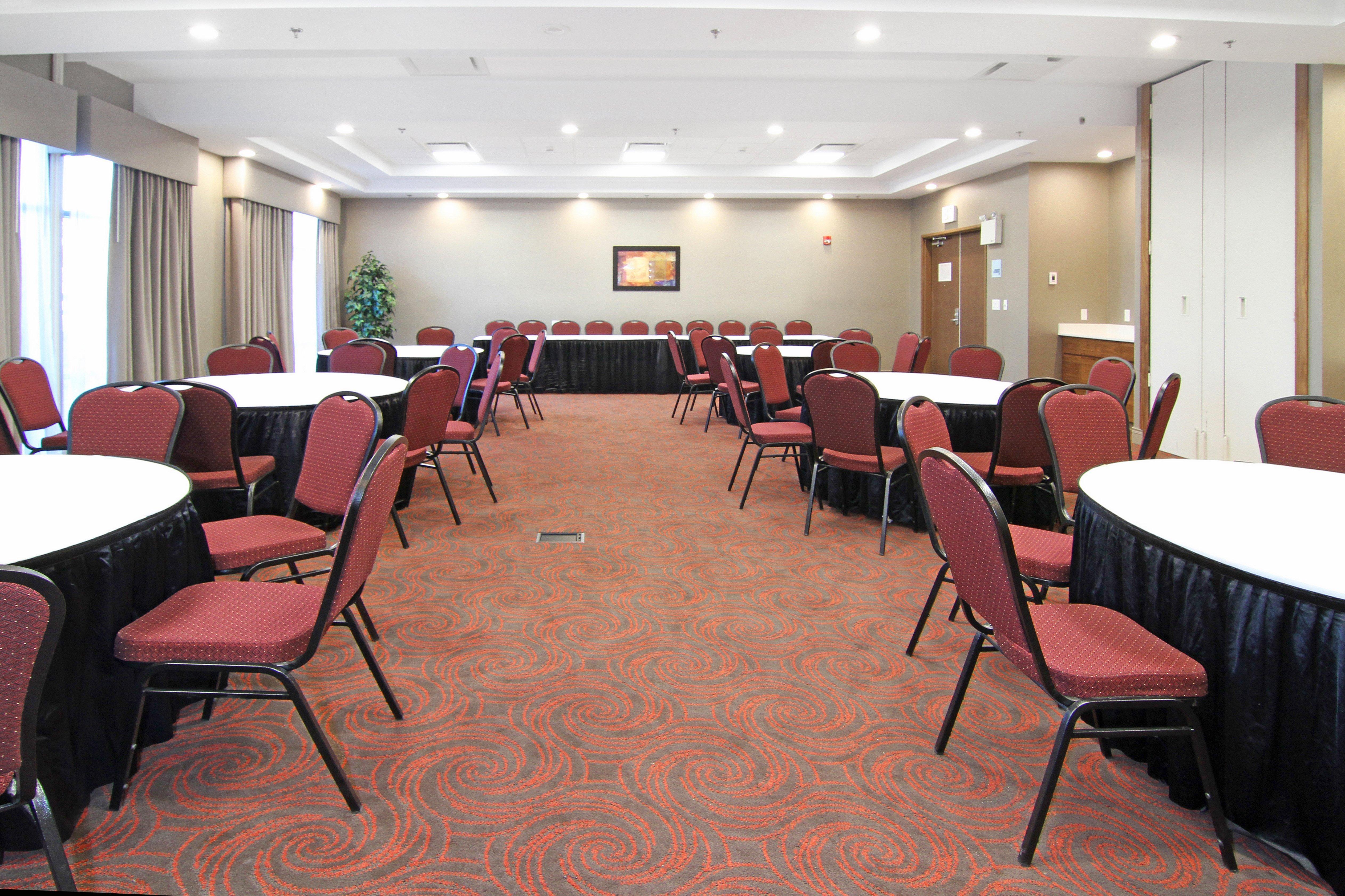 Holiday Inn Express And Suites Calgary University By Ihg Eksteriør bilde