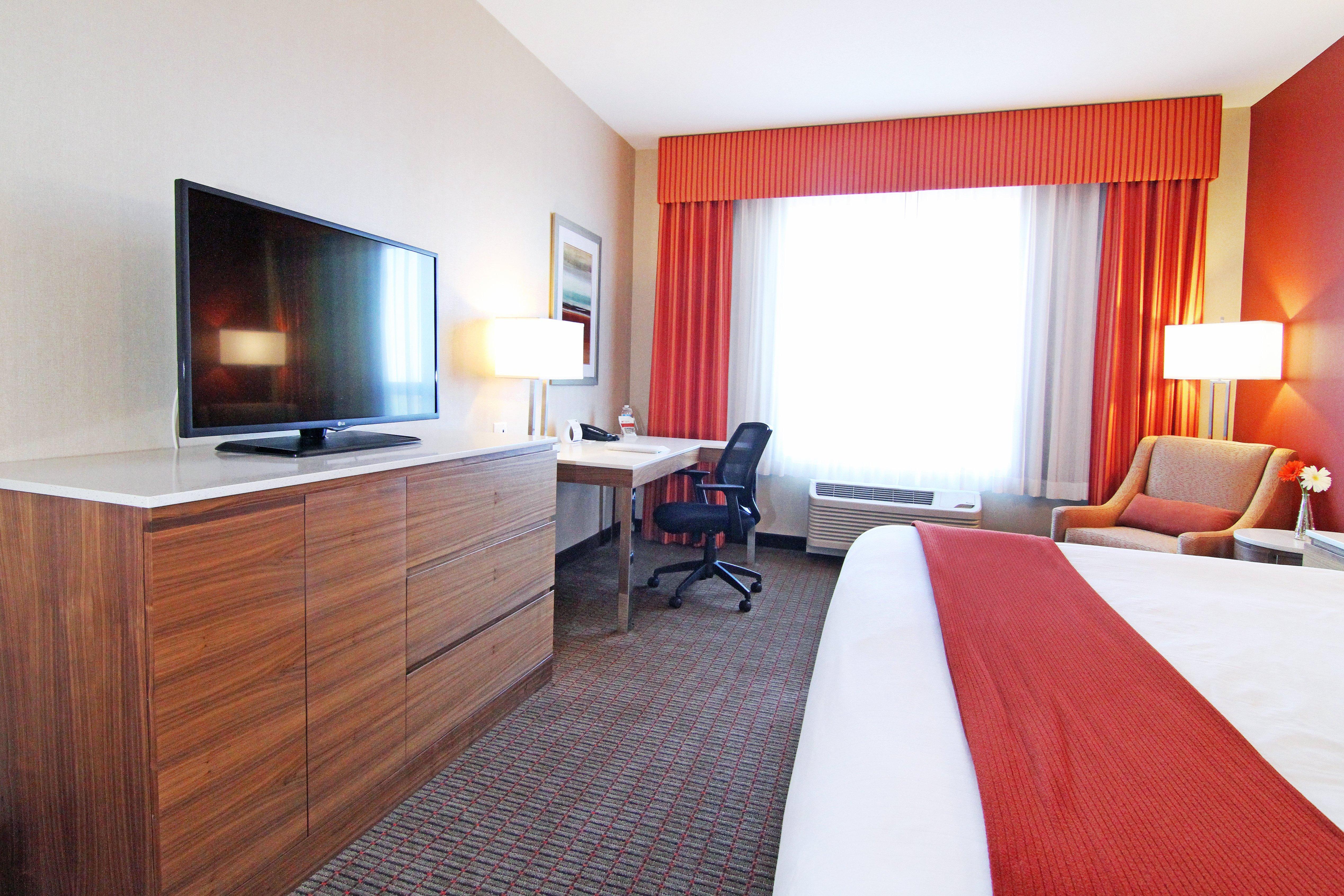 Holiday Inn Express And Suites Calgary University By Ihg Eksteriør bilde